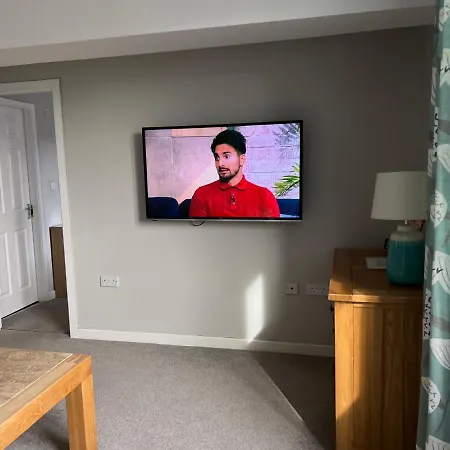 Market Street 1 King Bed Sleeps 2 Apartment Ulverston