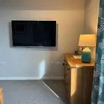 Market Street 1 King Bed Sleeps 2 Ulverston