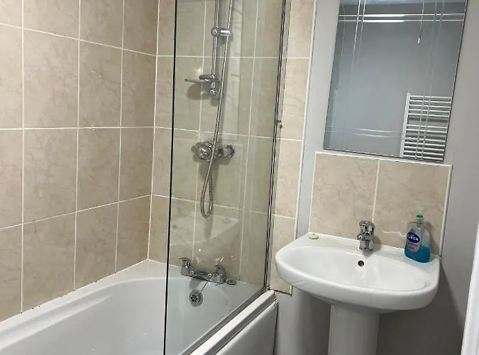 Apartment Market Street 1 King Bed Sleeps 2