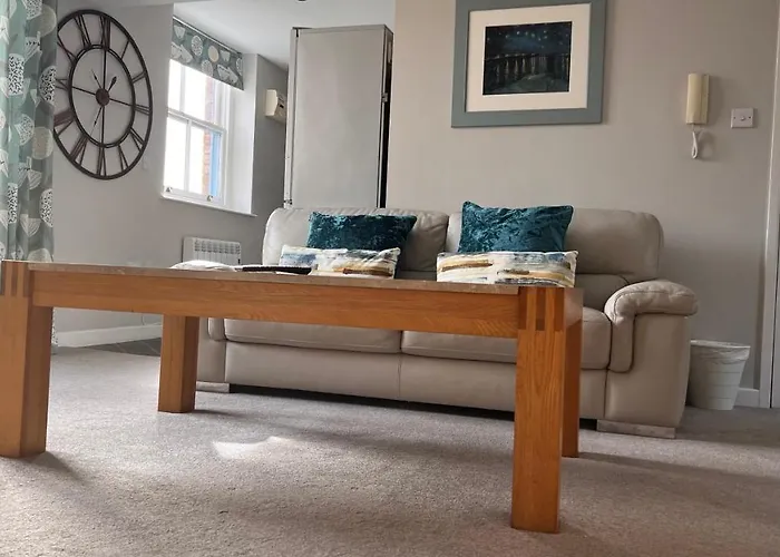 Apartment Market Street 1 King Bed Sleeps 2 Ulverston